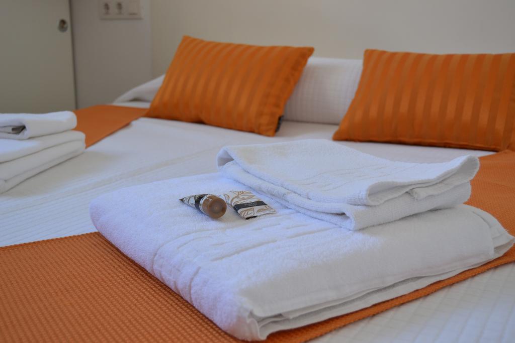 Apartamentos Living Valencia-Vitoria Bilik gambar